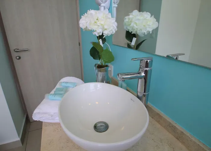 Boutique Downtown 707 Two Bedrooms Apartamento *
