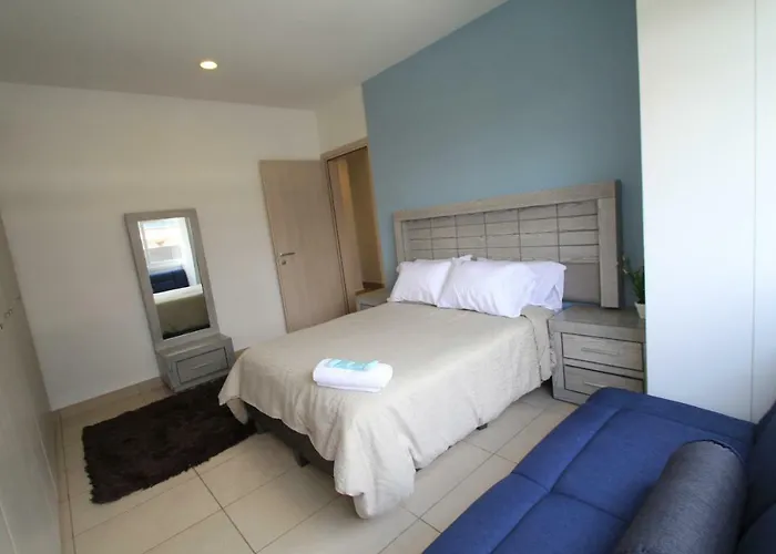 Boutique Downtown 707 Two Bedrooms Apartamento